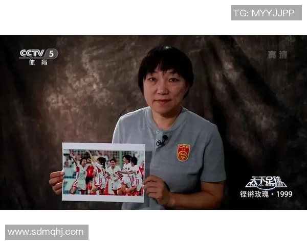 回顾天下足球明星的辉煌岁月与难忘瞬间的精彩故事